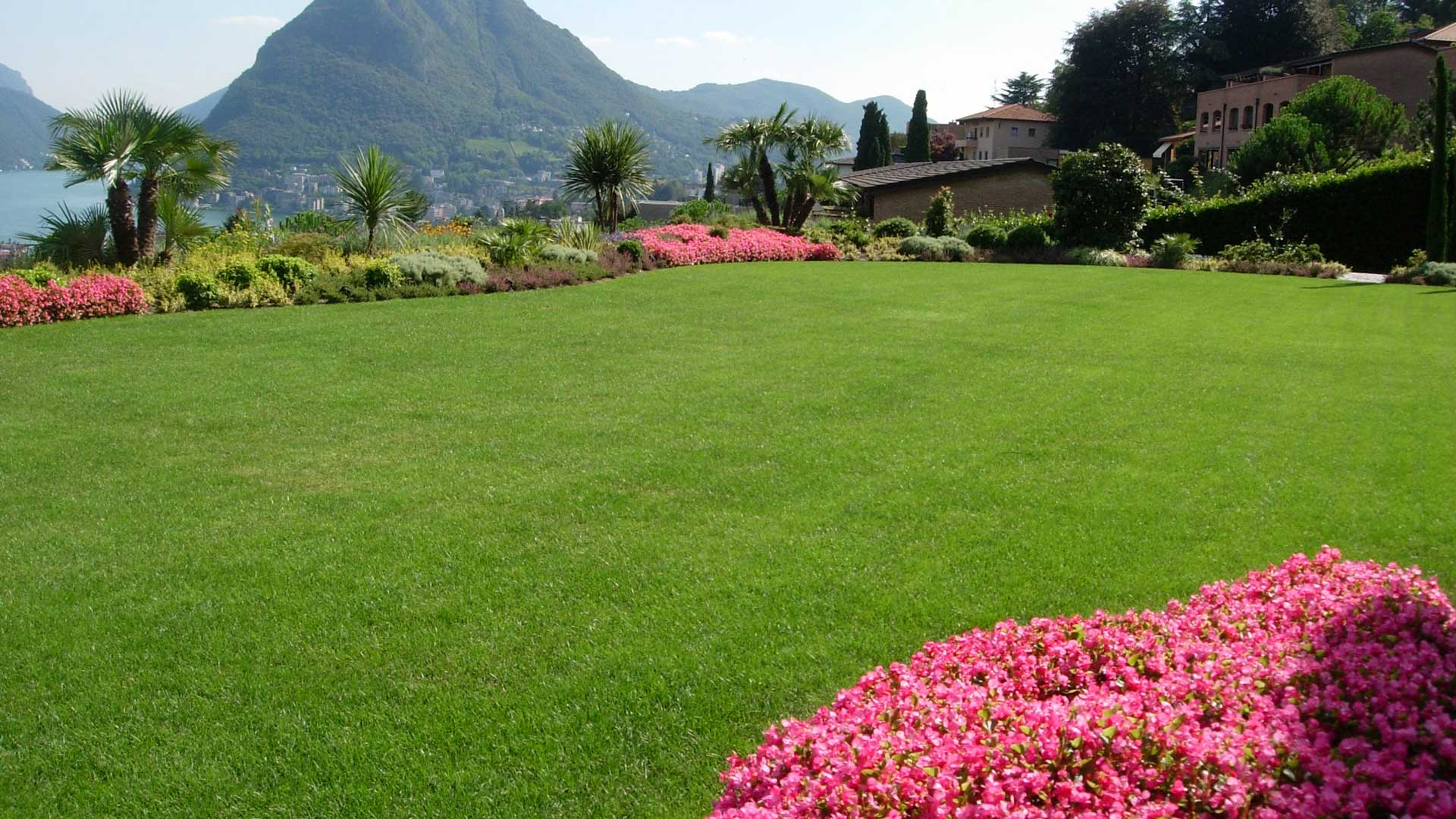 ILLUMINAZIONE LED GIARDINI